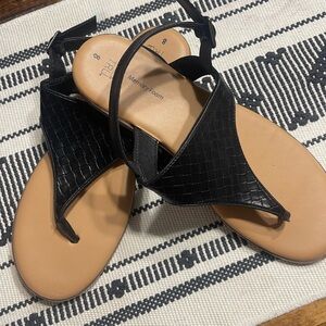 Women’s memory foam sandals